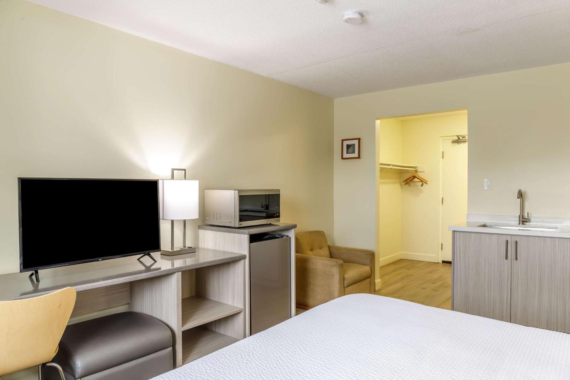 Motel 6 Niagara Falls, On Near The Falls المظهر الخارجي الصورة