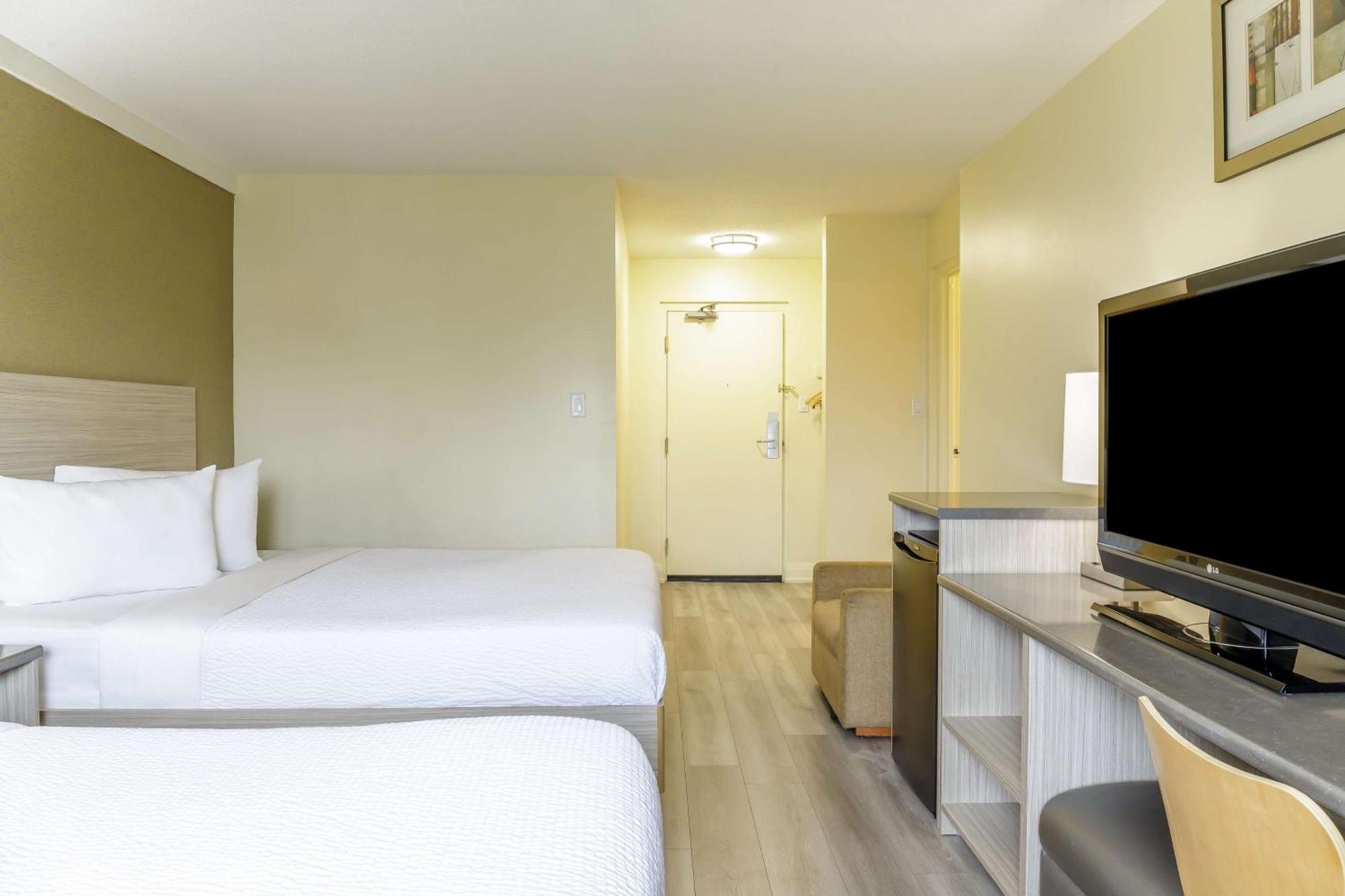 Motel 6 Niagara Falls, On Near The Falls المظهر الخارجي الصورة