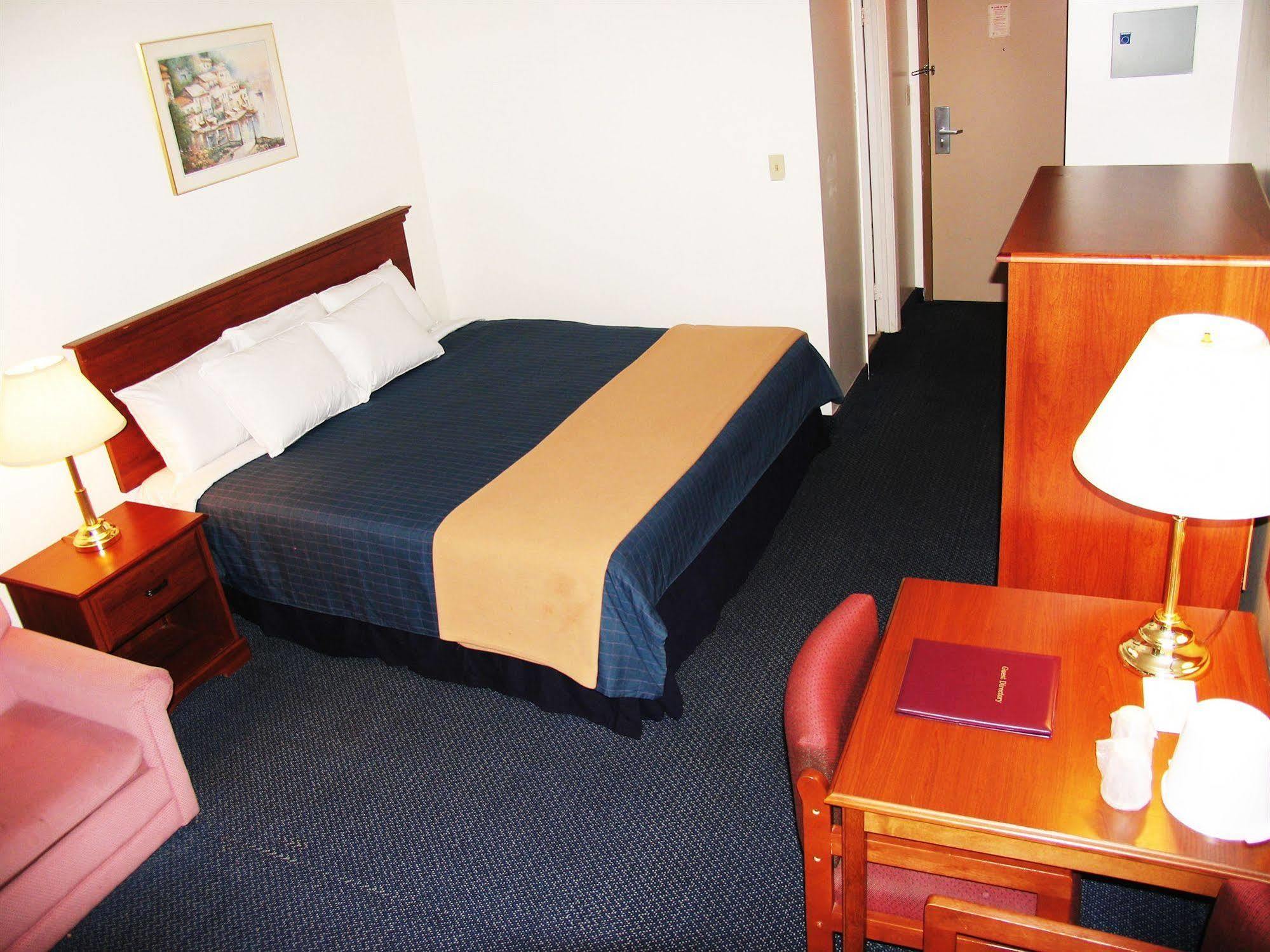 Motel 6 Niagara Falls, On Near The Falls المظهر الخارجي الصورة